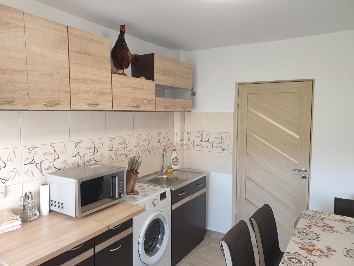 Apartament Diana Jurilovca Exteriör bild