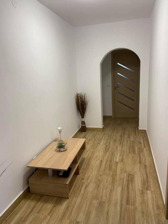 Apartament Diana Jurilovca Exteriör bild